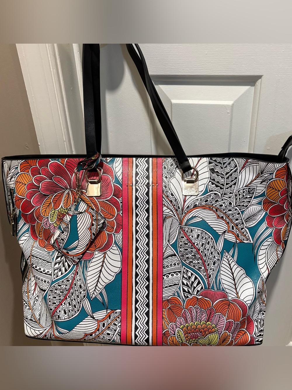 Fun Trina Turk tote with pockets and change purse